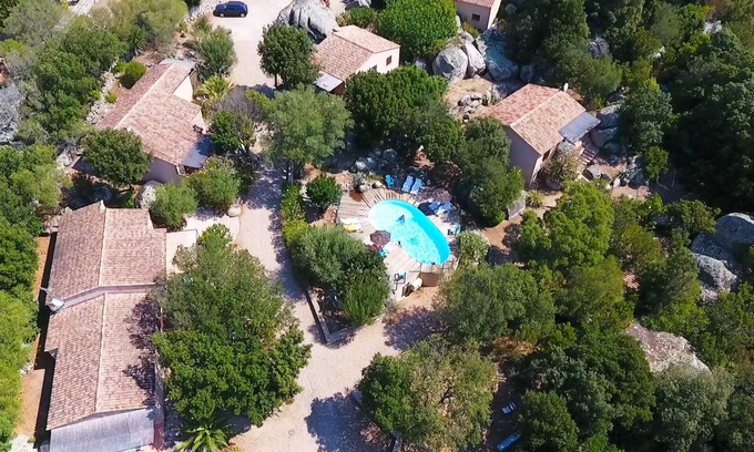 Santa Giulia House | Stella di Diana comfortable villa 5km from the beach of Sta Giulia