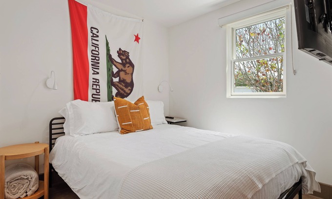 Summerland House | Steps to Beach & Town! Ocean Views! Ideal Studio!