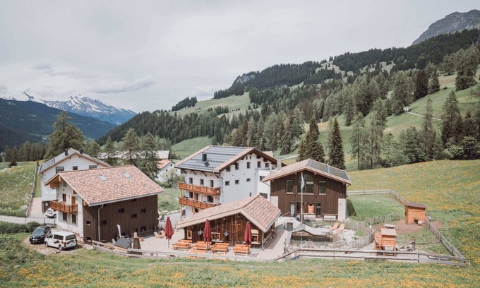 Churwalden Apartment | stettli resort - high-quality apartment «capricorn» for up to 14 guests