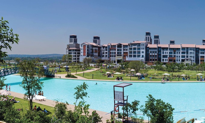 Greater Johannesburg Metropolitan Area Hotel | Steyn City Hotel by Saxon