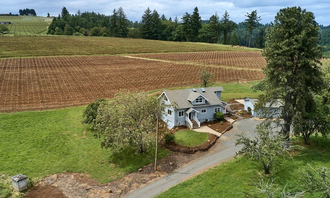 Amity Other | Stiling Vineyards~ A 3 bed/3 bath Luxury Farmhouse