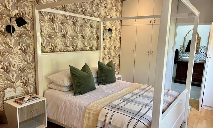 Durban North Apartment | Stirling Cottage