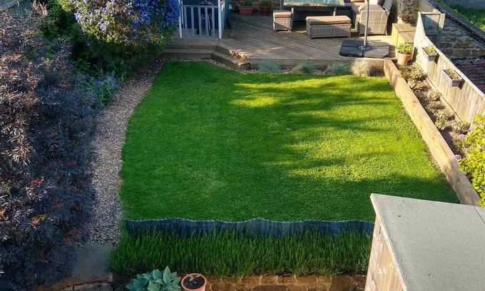 Banbury Cottage | Stone cottage with garden and summer house on Cotswolds border