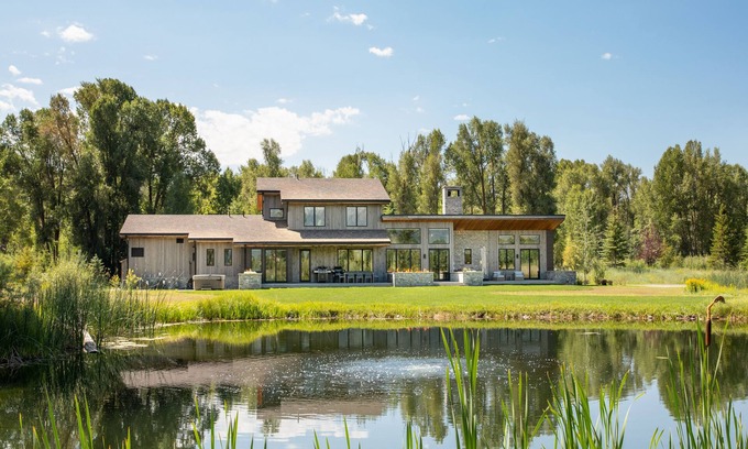Jackson Hole House | Stone Creek Escape North of Jackson With Amazing Teton Views, Hot Tub & A/C