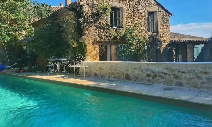 Lussan House | Stone Mazet with heated pool 15 minutes from Uzes