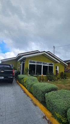 Falmouth Villa | Stonebrook Manor Villa Chateau