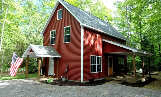 Caroga Lake House | StoneHaven : Adirondack Cottage- Pet Friendly, Children, & Eco-friendly