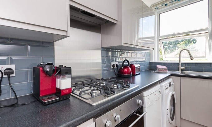 Southsea Apartment | Stopover at Orchard Apartment