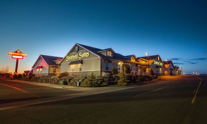 Airway Heights Apartment | Stratford Suites