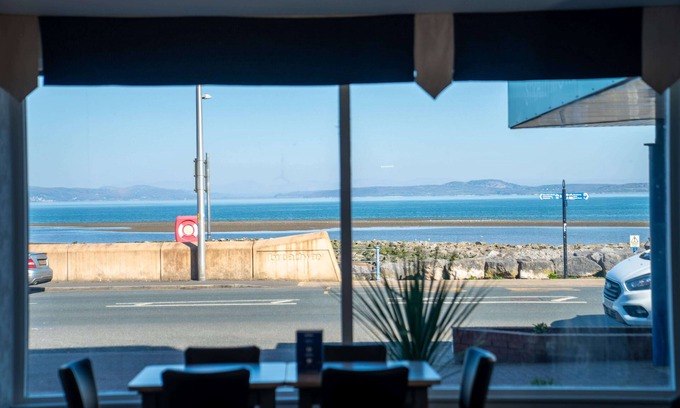 Slyne Hotel | Strathmore Hotel