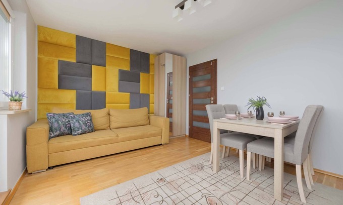 Ursynow Apartment | Strzeleckiego 6 Warsaw | Comfortable Apartment | Air Conditioning | Balcony