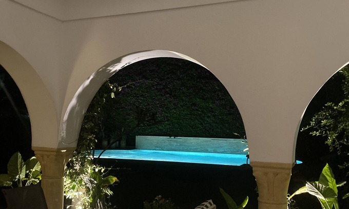 Cite Jardins Apartment | Studio à Tunis Dans le Calme et la Verdure