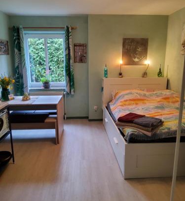 Burg auf Fehmarn Apartment | Studio-Apartment mit kleinem Gartenanteil