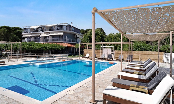Pidima Kyras Apartment | Studio Apartment 'Iguana 2' with Shared Pool, Wi-Fi and Air Conditioning