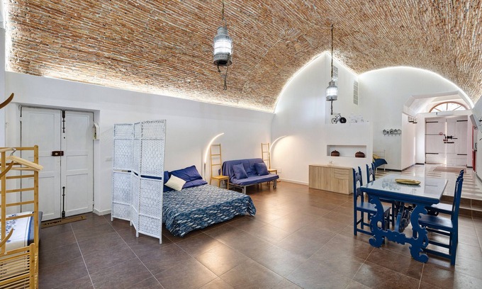 Pietra Ligure Apartment | Studio Apartment 'Casa Al Mare' with Sea View and Air Conditioning