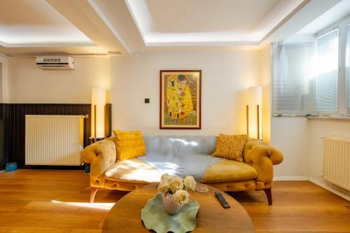 Cihangir Apartment | Studio Apartment