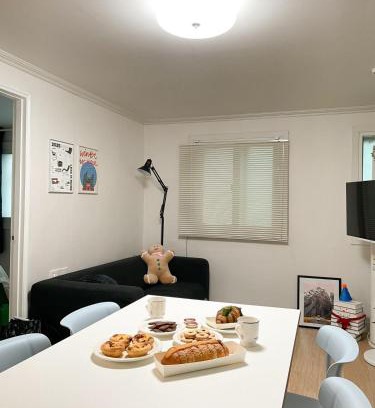 Choryang Apartment | Studio B #BusanStation #KTX #Subway #3rooms #8people