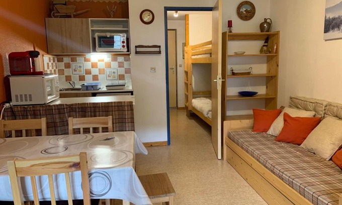 Morzine Apartment | Studio cabine près navette, balcon exposé sud - FR-1-679-6