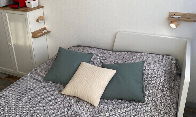 Balaruc-les-Bains Apartment | Studio Cure au bord de l’Etang de Thau
