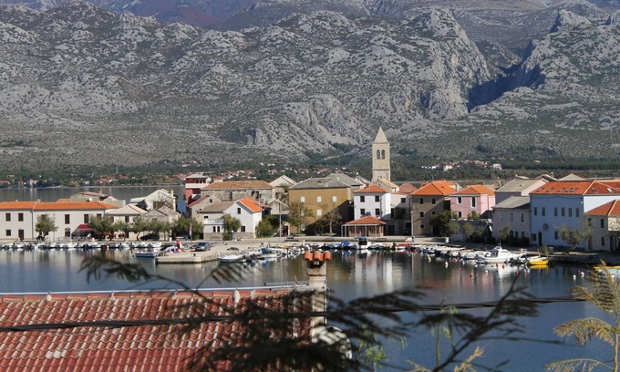 Vinjerac Apartment | Studio flat with terrace and sea view Vinjerac, Zadar (AS-3248-g)