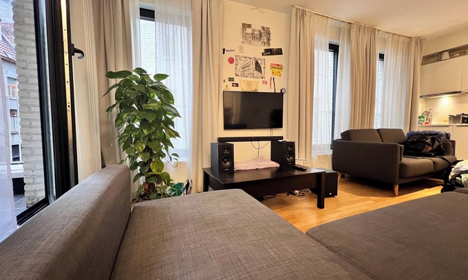 Ilot Sacre Apartment | Studio in center of Brussels