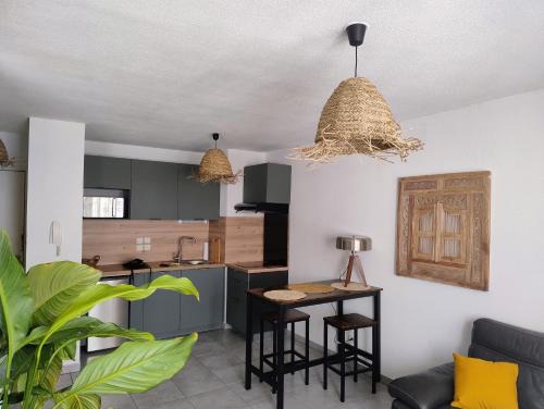 La Gare Apartment | Studio Le Bohème proche gare