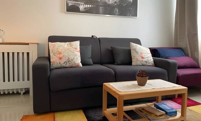 Vanves Apartment | Studio Paris Parc des Expositions