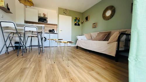 Carnon-Plage Apartment | Studio port carnon