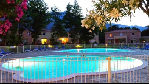 Santa-Maria-Poggio Apartment | Studio résidence les Villas de Melody