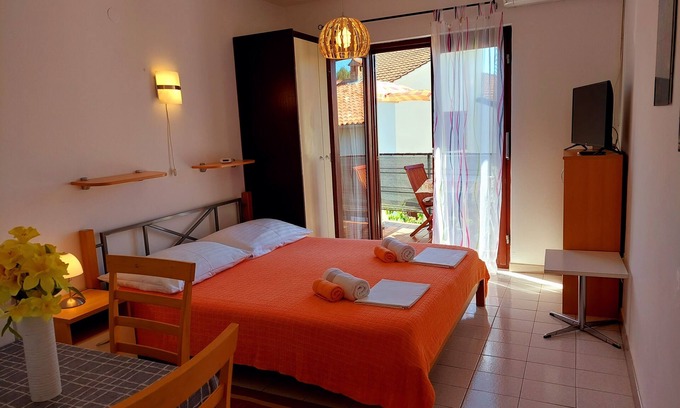 Borik Apartment | Studio Samsa in Rovinj - Borik 250 m vom Strand