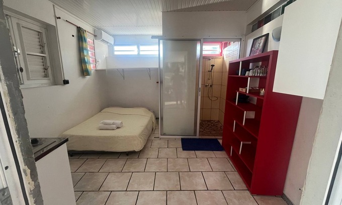 Le Precheur Apartment | Studio sea view, waterfront in Le Prêcheur!