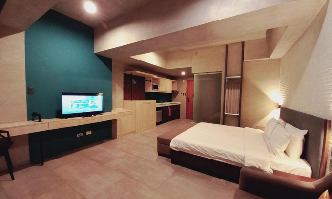 Kaunlaran Apartment | Studio Stay Servce Aprtmnt 2pax allows 3pax 21022
