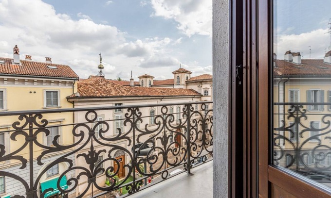Magenta Apartment | Studio with balcony on 2 levels Milan-C.so Magenta