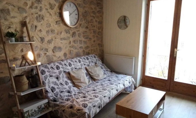 Gap Apartment | Studio with balcony - view of esplanade-centre ville