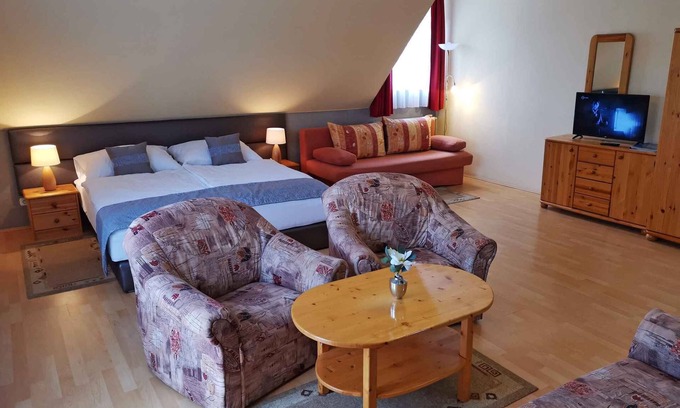 Buk Apartment | Studio with internet and air conditioning