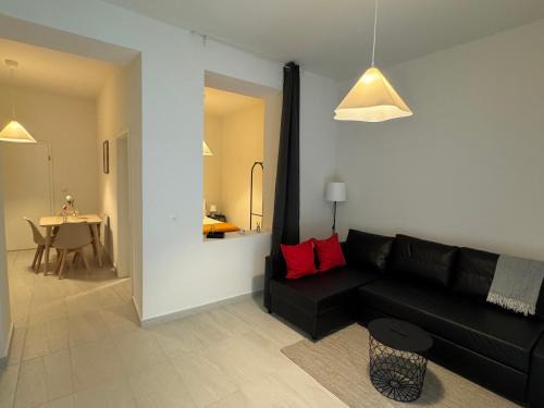 Matthaus House | Studiowohnung und Zimmer, Basel-Stadt, Cozy studio with private terrace and direct access, close to Basel city center