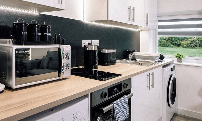 Wroxton Apartment | Stunning 2-Bed Apartment in Banbury