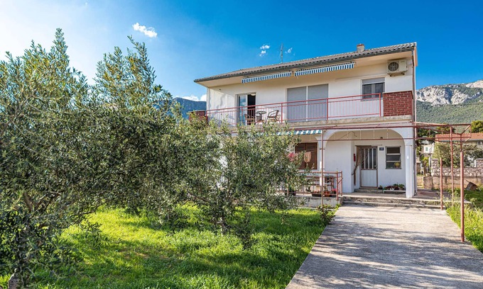 Kastel Sucurac Apartment | Stunning apartment in Kastel Sucurac