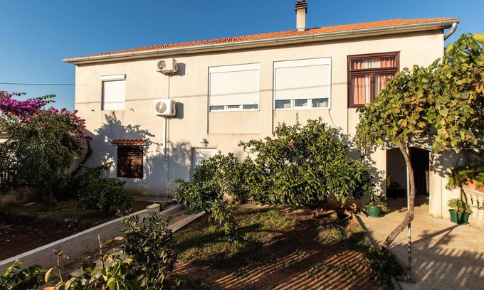 Donje Rastane Apartment | Stunning apartment in Donje Rastane