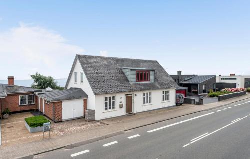 Hjerting Apartment | Stunning Apartment In Esbjerg V With Wifi