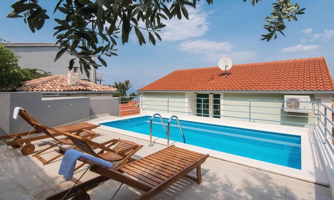 Trpanj Apartment | Stunning apartment in Trpanj