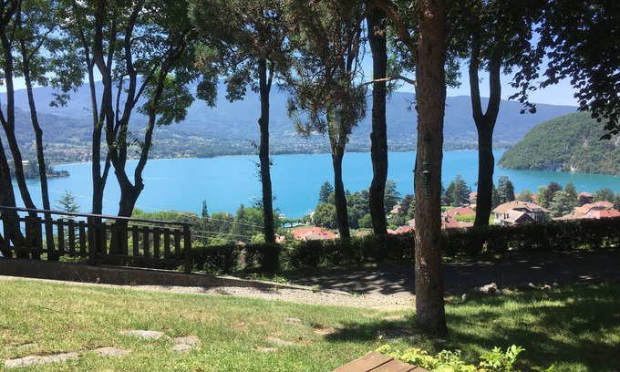 Talloires-Montmin Apartment | Stunning apartment with panoramic lake and mountain views close to all amenities