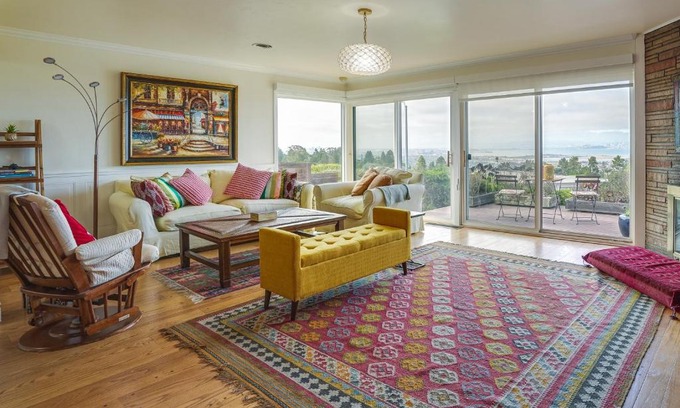 Kensington House | Stunning Bay-View Home in Kensington!