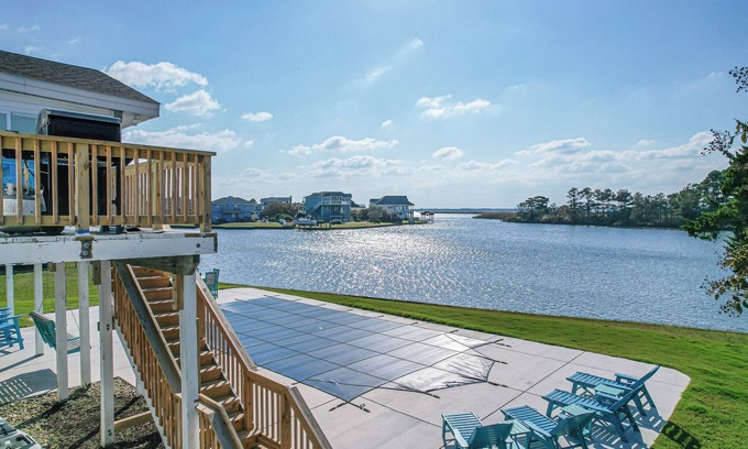 Sandbridge House | Stunning Bayfront Home, Pool, 5 Bed/3 Ba, Pets ok & Golf Cart