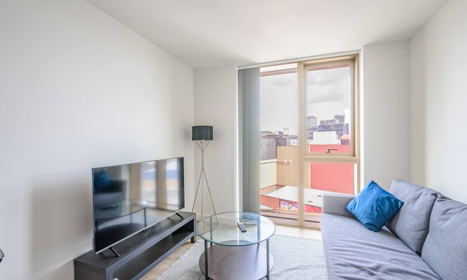 Birmingham City Centre Apartment | Stunning Central Birmingham1 Bedroom Apartment