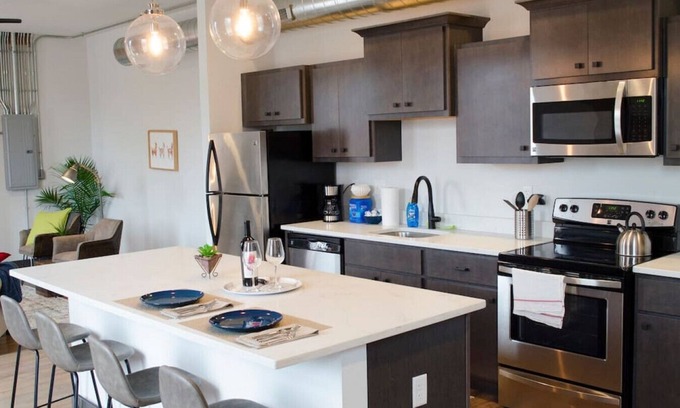 Over-the-Rhine Apartment | Stunning Condo Near Washington Park - Free Parking