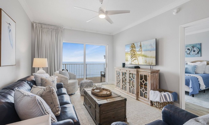 Gulf Shores Condo | Stunning Gulf Views, 10th Floor
