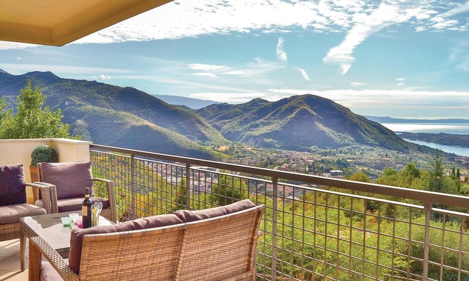 Villanuova sul Clisi House | Stunning home in Villanuova sul C. BS