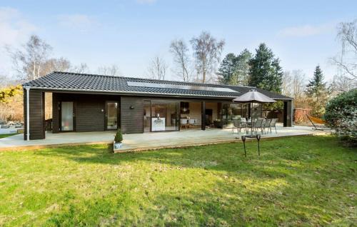 Dronningmolle House | Stunning Home In Dronningmølle