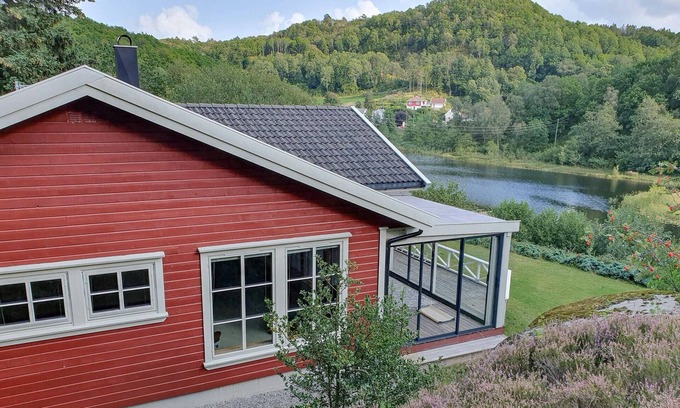 Farsund House | Stunning home in Farsund with WiFi